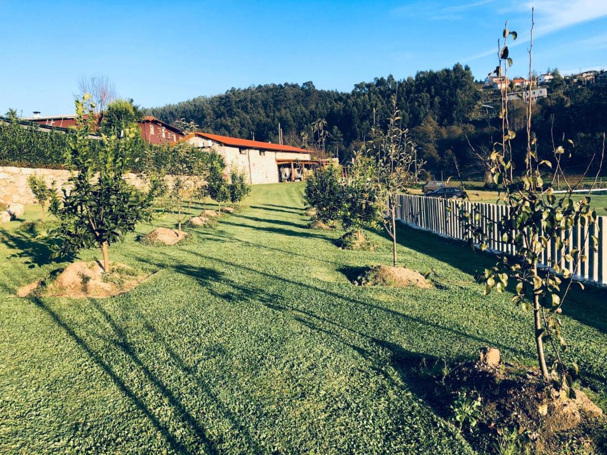 吉马良斯Quinta Do Ovelheiro别墅 外观 照片